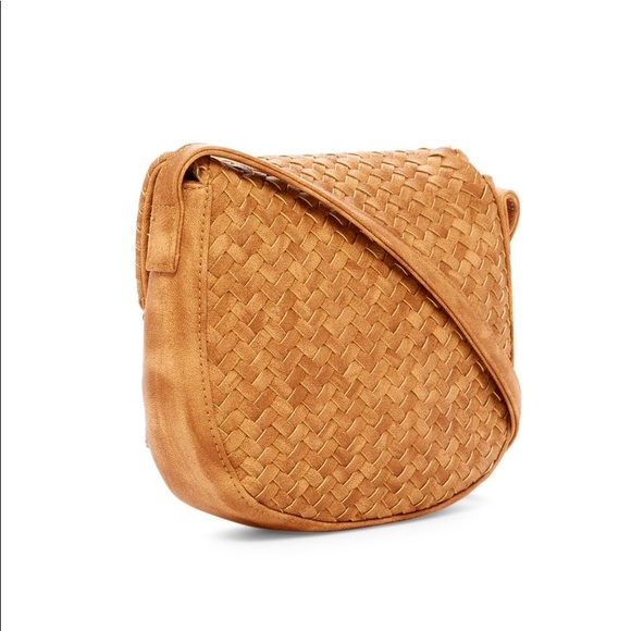 Deux Lux Woven Madison Saddle Bag - Picture 3 of 6